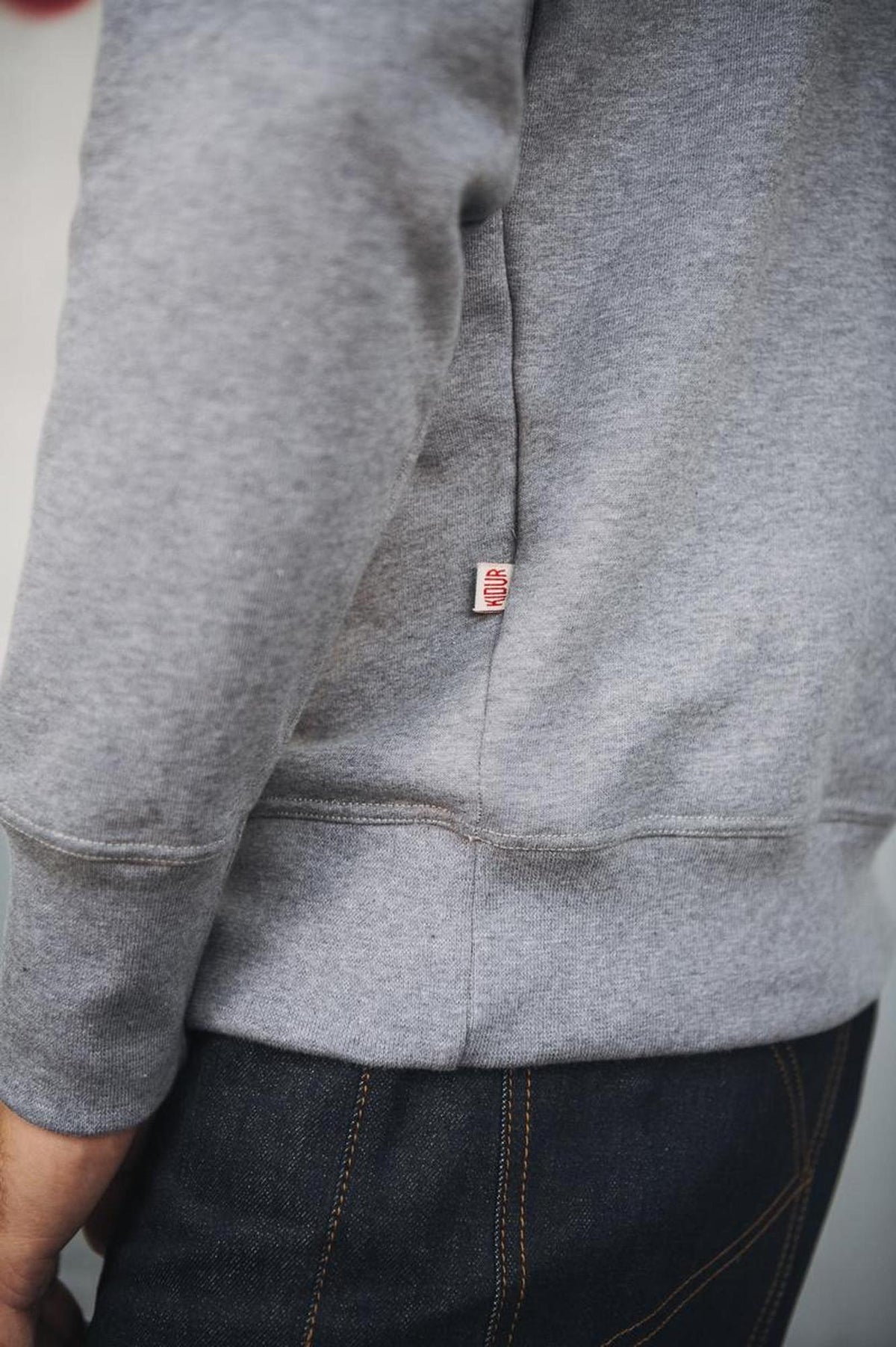 Sweat Gris