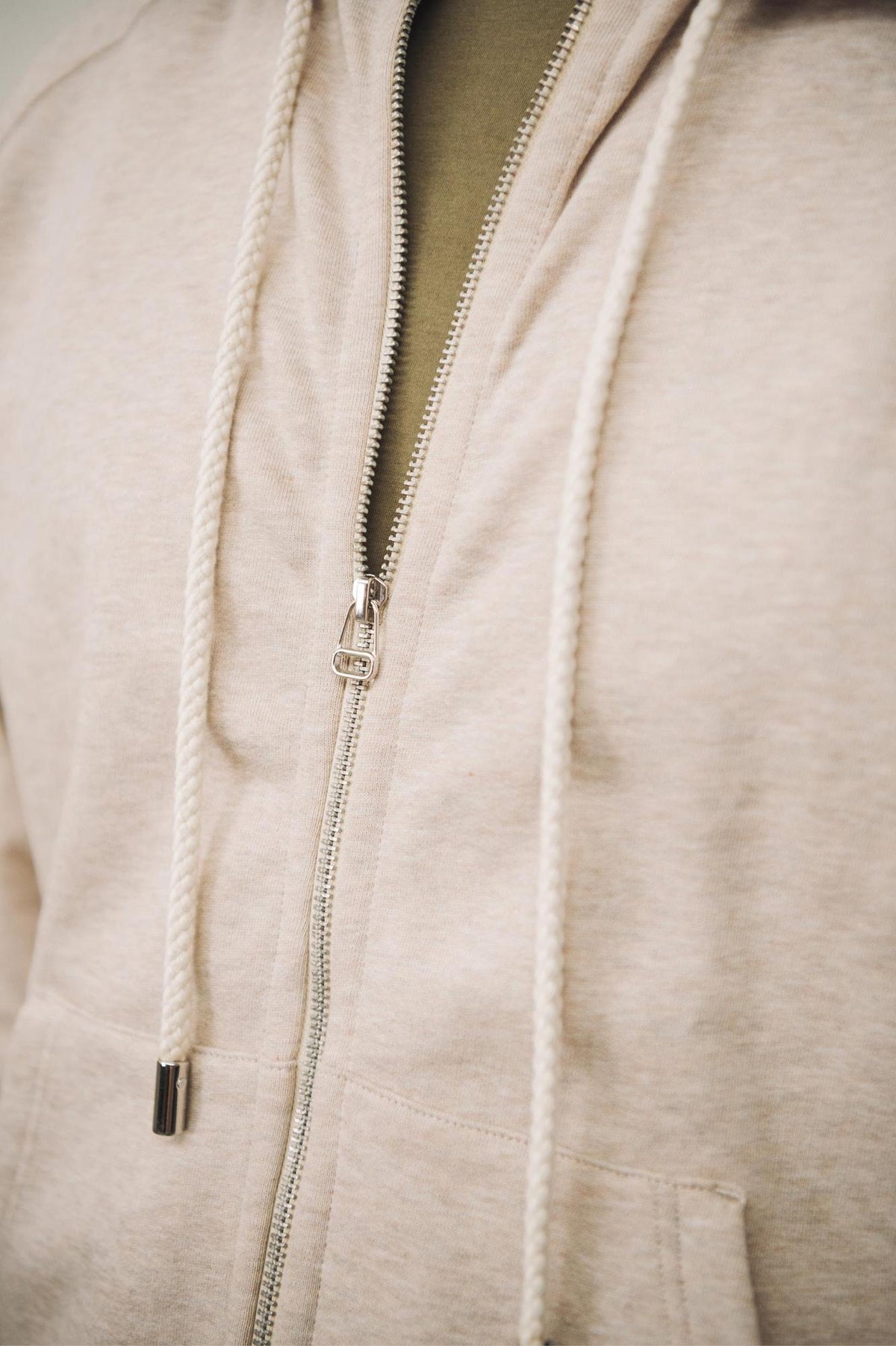 Sweat à capuche Amande